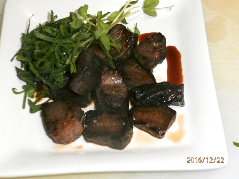 ほし肉 Hosiniku ( Dried Beef meat )
