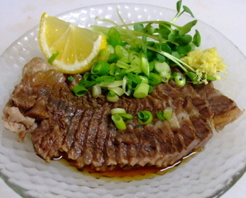 おたふくのスジポン Sujipon (Boiled cheek meat with bitter orange juice sauce)